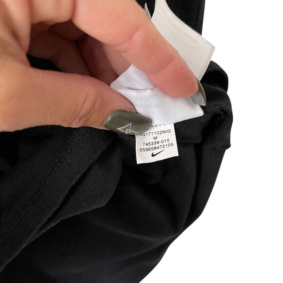 Nike Black Graphic Tee Caterpillar Design Size M Athletic Fit Crew Neck T-Shirt - Picture 5 of 5